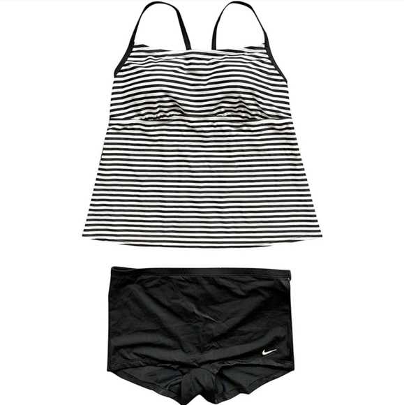 Nike Tankini Active Racerback Swimsuit 2 piece Set